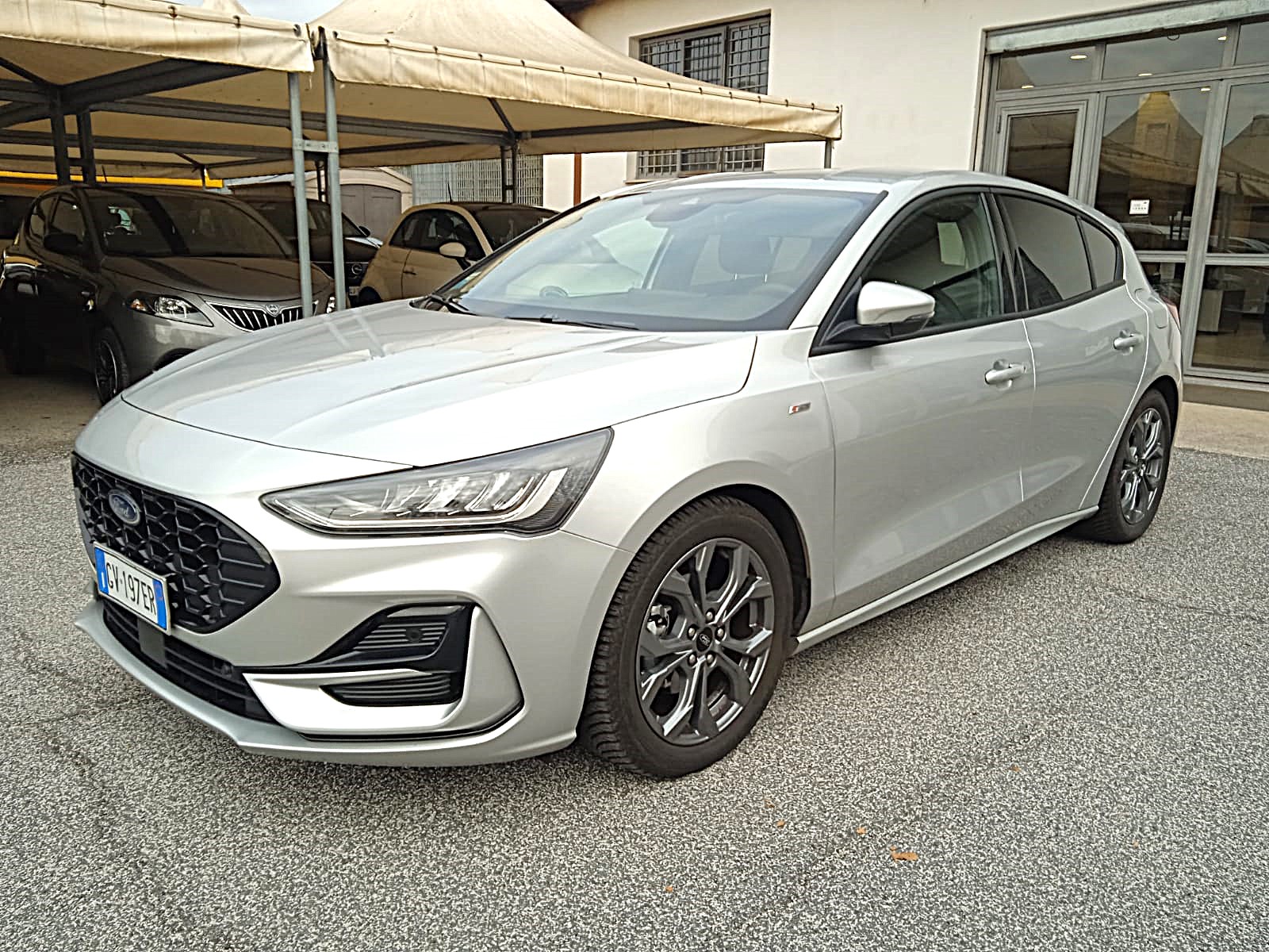 FORD FOCUS 1.0 EcoBoost Hybrid 125 CV 5p. ST Line Navigatore Sensori CarPlay