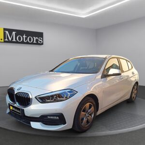 BMW 118i Business Advantage 136 cv Automatica Navi+Sensori di parcheggio