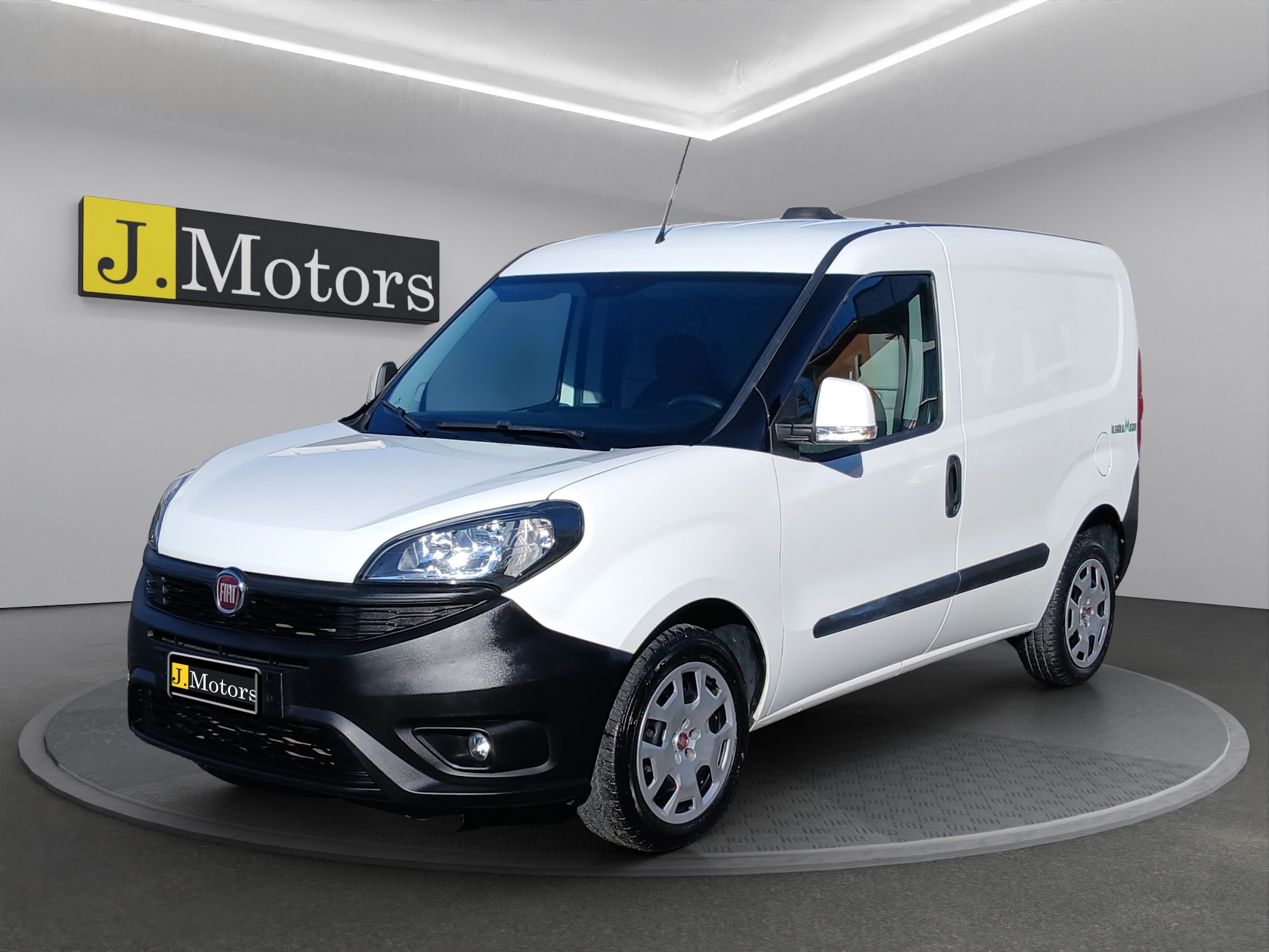 FIAT DOBLO' Cargo 1.4 tjt Natural Power 120cv Scaffalature interne
