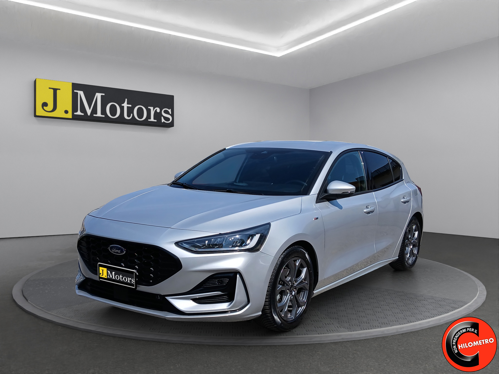 FORD FOCUS 1.0 Hybrid 125 CV 5p. ST Line Navigatore Sensori CarPlay Scorta