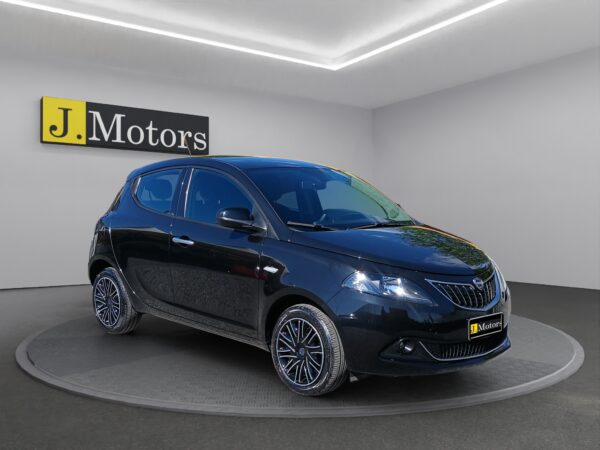 LANCIA YPSILON 1.0 HYBRID FireFly 70cv Gold S&S CarPlay Sensori di Parcheggio Scorta