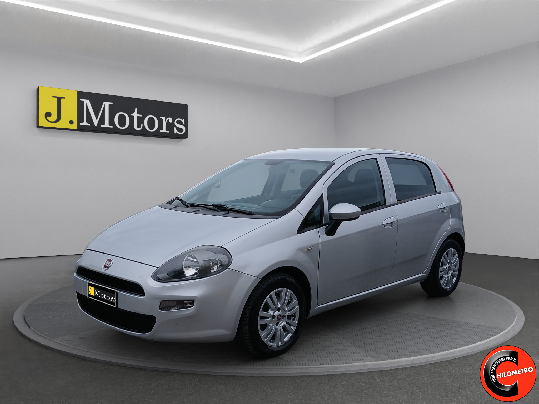FIAT PUNTO 1.3 MULTIJET 95CV 5porte Street S&S Scorta e Cerchi in lega