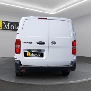 Posteriore Opel Vivaro 1.5 TDCI 100cv L2 H1