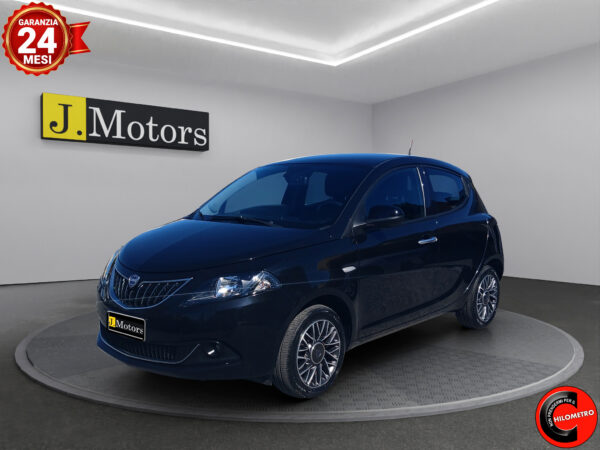 LANCIA YPSILON 1.0 HYBRID FireFly 70cv Gold Plus S&S CarPlay Sensori di Parcheggio Telecamera Scorta Ricarica Telefono Wireless