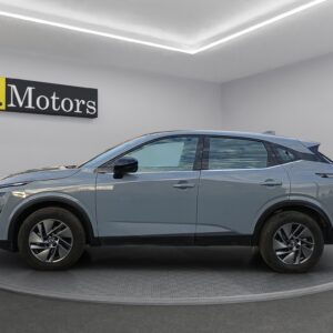 Lato sinistro Nissan Qashqai 1.3 MHybrid 158cv Acenta Automatica